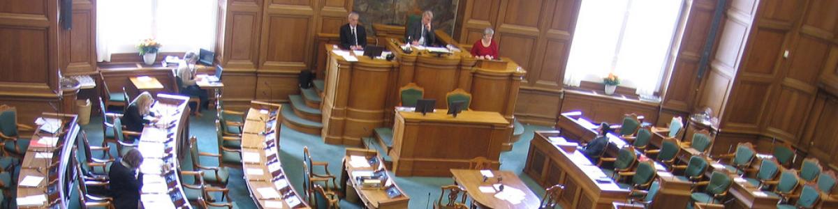 parlement vide parlement vide
